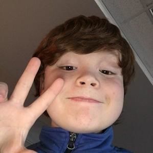 Meet your Posher, Lee